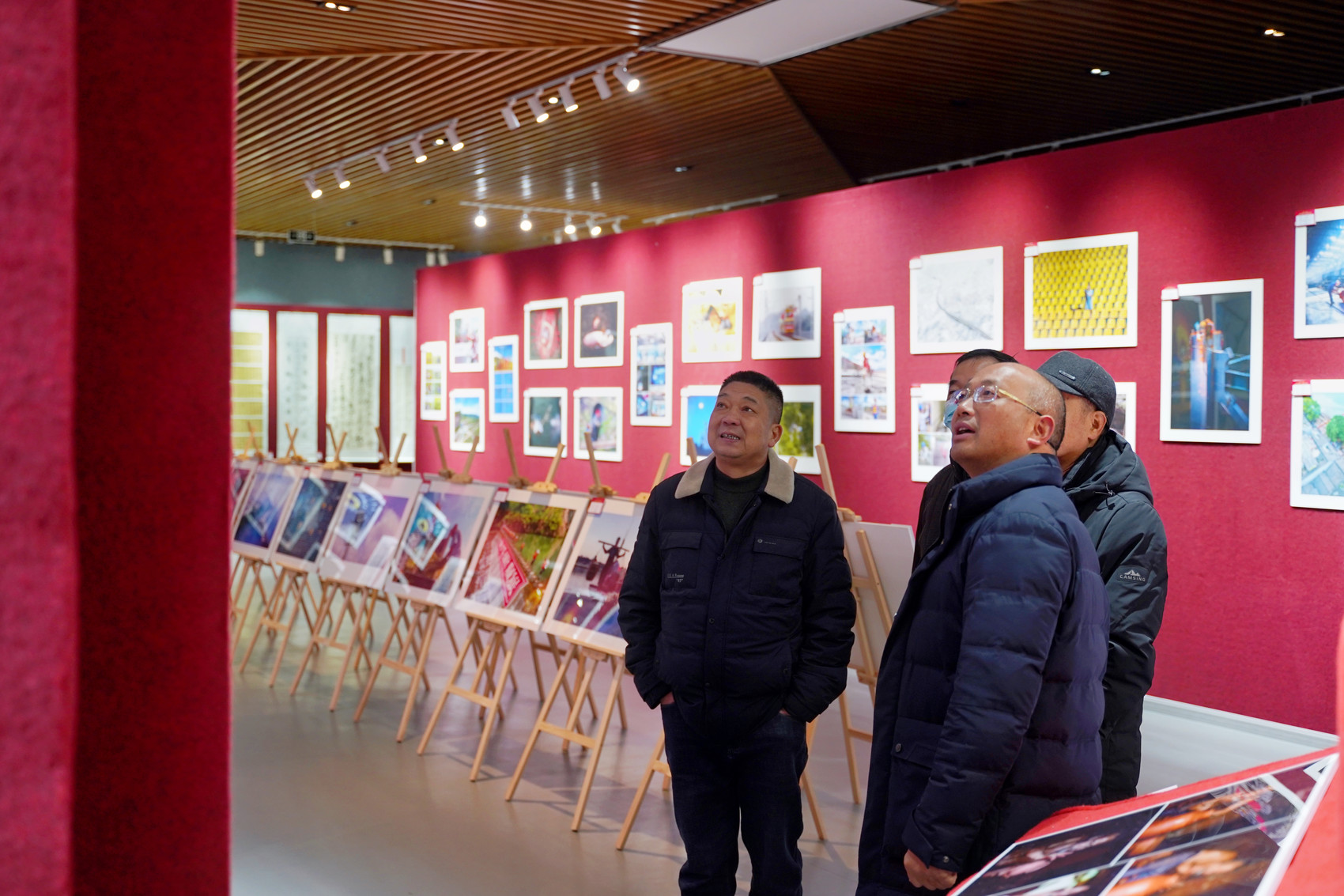159幅作品赞美劳动创造， 四川省第十届职工书画摄影展走进广安