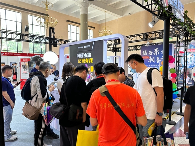 致态存储卡现身P&E：为用户提供专业高效的存储解决方案