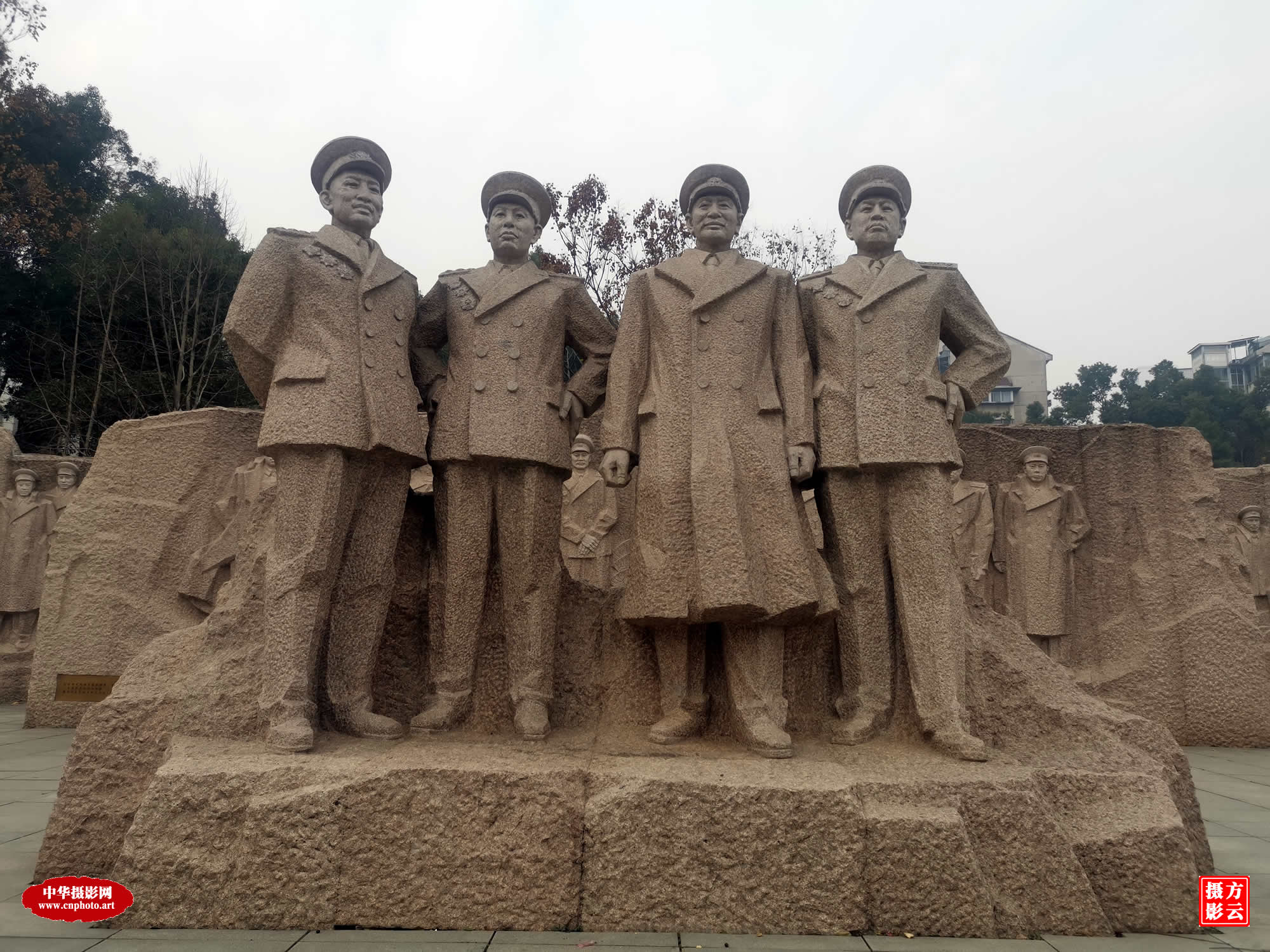 岳阳将军颂（组照）/中华摄影网2025年《八一军旗红》作品选/湖南岳阳 方云